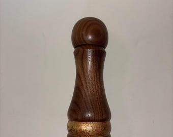 Pepper Mill with ceramic grinder mechanism