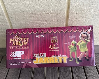 Dale Jarrett #88 NASCAR The Muppet Show 25 years Nascar Diecast 1:24 scale NEW 2002