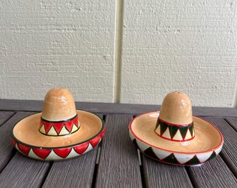 Sombrero Salt and Pepper Shakers - Vintage