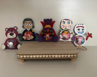 Woody & Buzz with friends