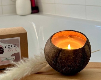 Kokosnussschalenkerze Zitruskerze Limette duftend. Selbstgemachte Kerze aus Holz