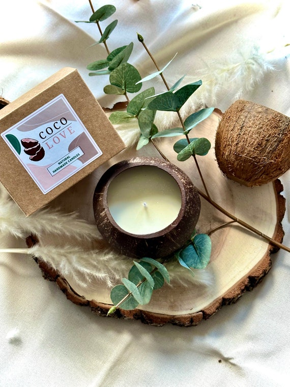 HANDMADE SOY/COCONUT SCENTED CANDLE