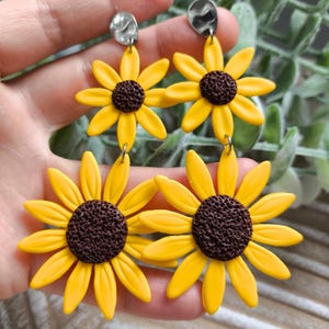 Handmade Sunflower Earrings – Polymer Clay Jewelry – Botanical, Bold, Statement, Lightweight, Floral Gift for Her