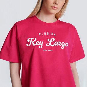 Key Largo Shirt, Key Largo Florida T-shirt, Key Largo souvenir tshirt, Florida FL gift idea, lovers of heavenly beaches palm trees Tee Shirt