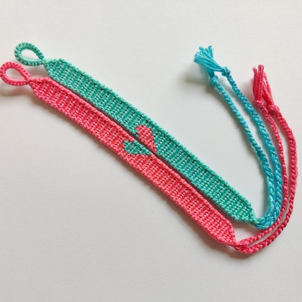 Heart couple alpha bracelet (colors customizable)