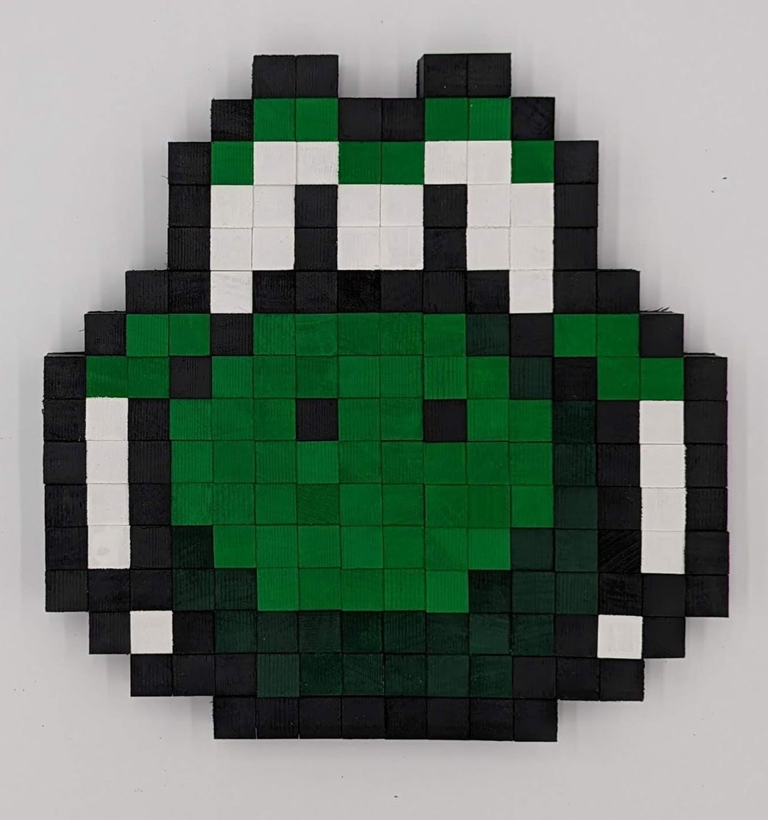 超人気新品 Yoshi 8-bit Wooden Pixel Art - Etsy その他