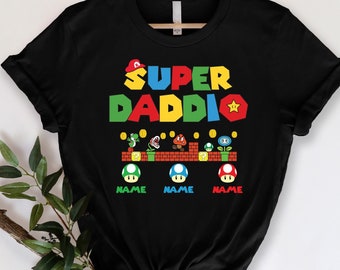 Personalisiertes Super Daddio Shirt, personalisiertes Kindernamen-Papa-Shirt, Papa-Shirt, Vatertagsshirt, Geschenk für Papa, Super-Dad-Shirt, Gamer-Daddy-T-Shirt