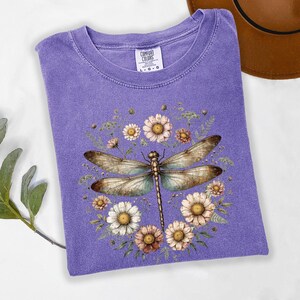 Comfort Colors® Dragonfly Shirt, Vintage Floral Dragonfly Shirt, Cottagecore Shirt, Botanical Insect Shirt, Nature Lover Gift Shirt image 6