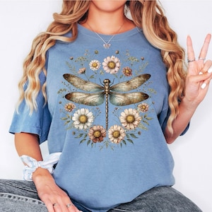 Comfort Colors® Dragonfly Shirt, Vintage Floral Dragonfly Shirt, Cottagecore Shirt, Botanical Insect Shirt, Nature Lover Gift Shirt image 2