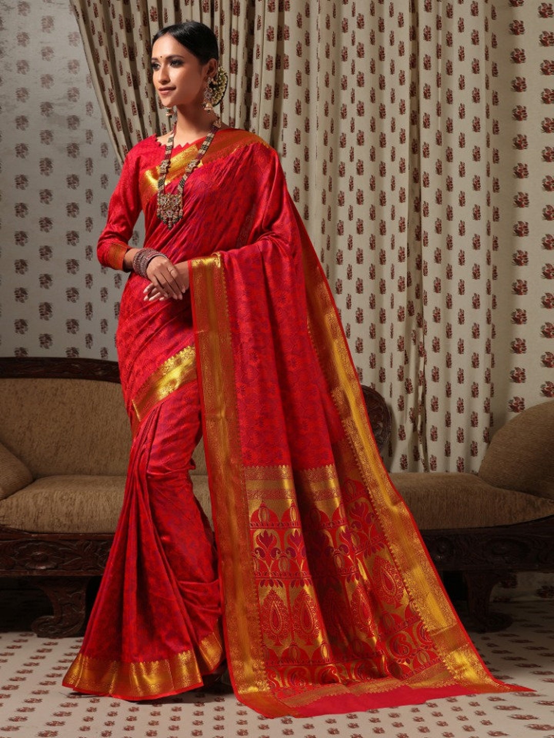 Sarees Red and Gold Saree Blouse Not Included Silk Saree Etsy