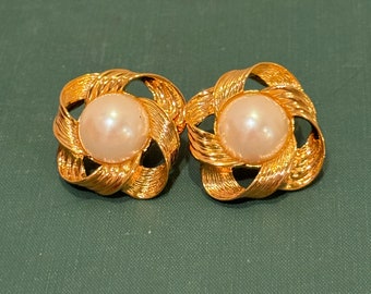 Vintage Avon Pearl Gold Statement Earrings