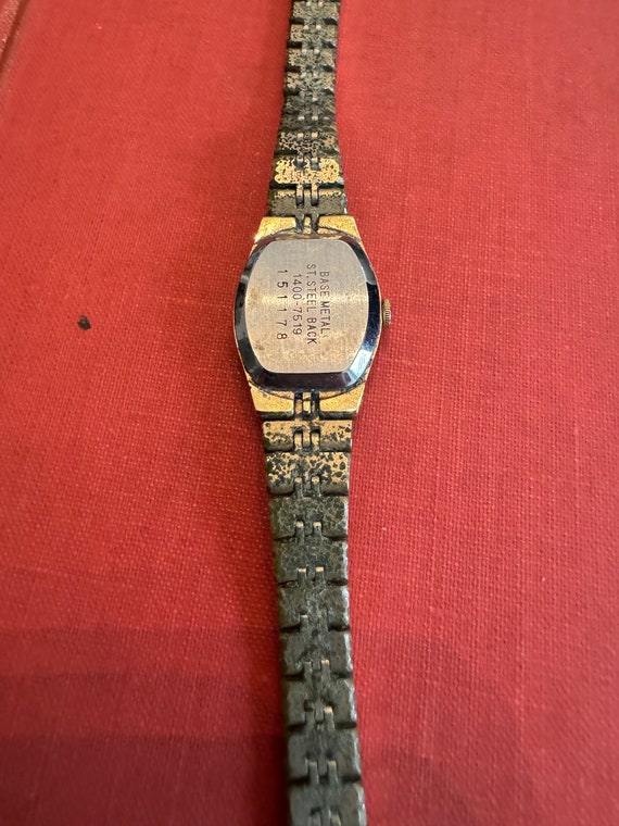 Vintage Seiko Quartz Women’s Wrist Watch (1400-75… - image 8