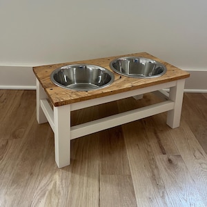 Farmhouse Style Elevated Dog Feeder- X-Large- White with Character Ash Top