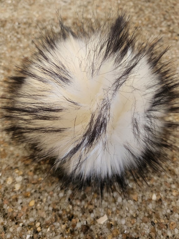 Fluffy Pom Poms Large Faux Fur Pom Poms for Hats Fur Pom 