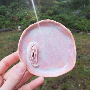 Vulva Inspired Ceramic Ring Holder, Vulva Art, One of A Kind Dish, Handmade Pottery, Ceramic Trinket Dish, Jewelry Storage, Christmas Gift