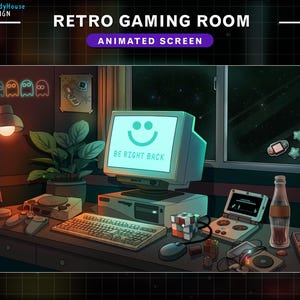 K&ouml;nnte beinhalten: Ein Retro-Gaming-Zimmer mit einem Computermonitor, der ein Smiley-Gesicht und den Text "BE RIGHT BACK" anzeigt. Der Raum ist mit Neonlichtern, einer Topfpflanze und verschiedenen Spielkonsolen und Zubeh&ouml;r dekoriert.