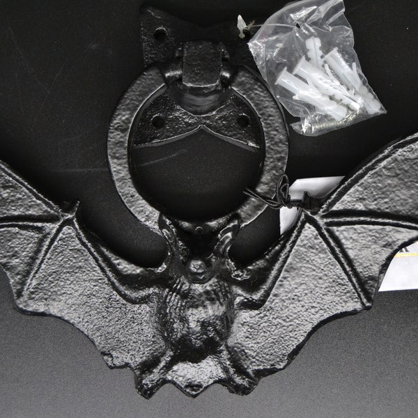 Bat Door Hanger