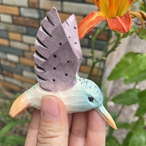 Wooden Carving Hummingbirds Sculpture, Hummingbirds Ornament,Office Decor, Gift for Her,Garden Decoration