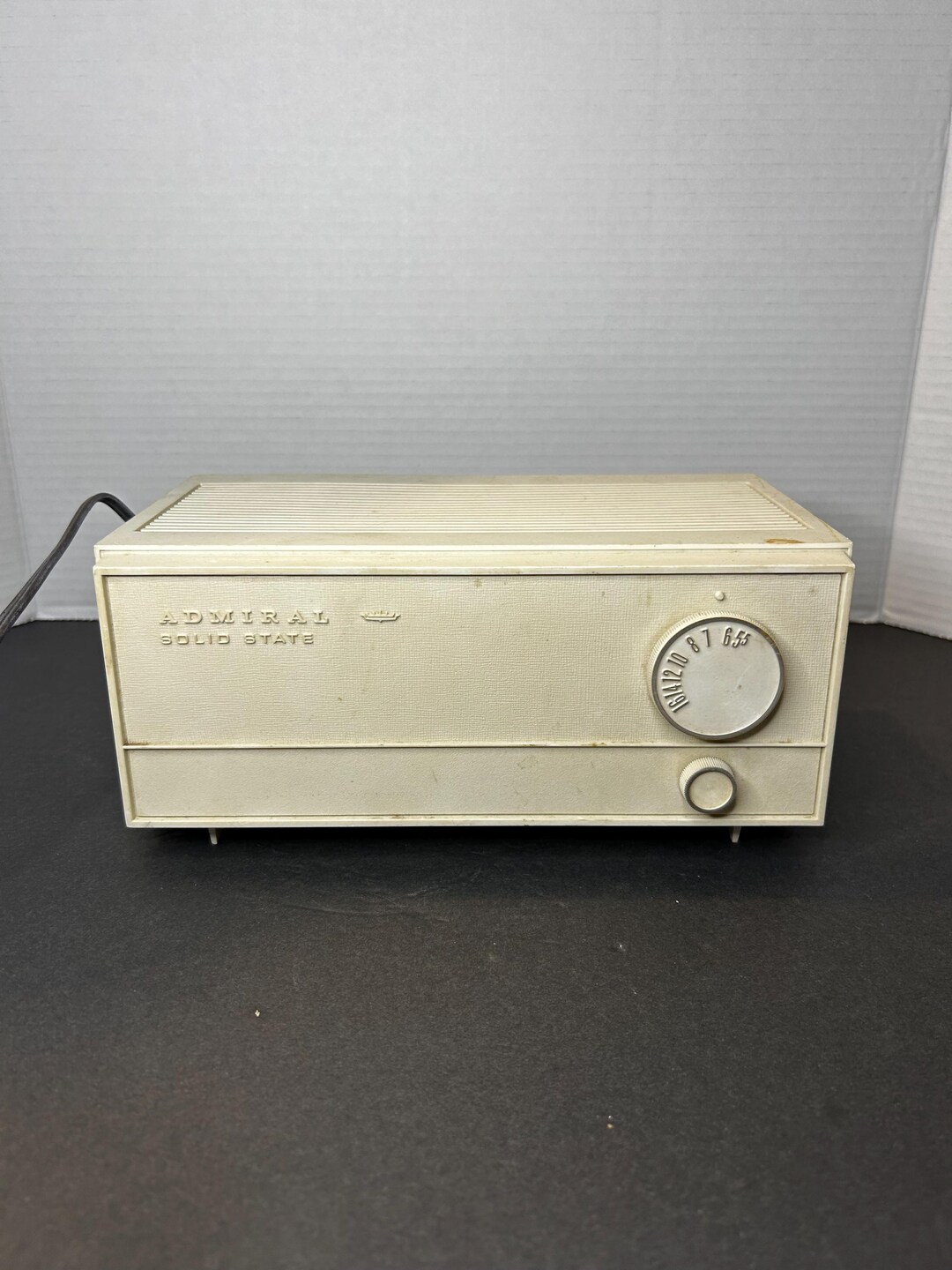 Vintage Admiral White AM/FM Radio - Etsy