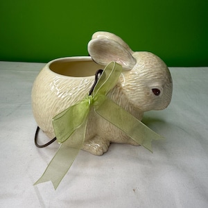 Possibly Vintage Hallmark Ceramic Bunny Rabbit Hanging Planter Pot