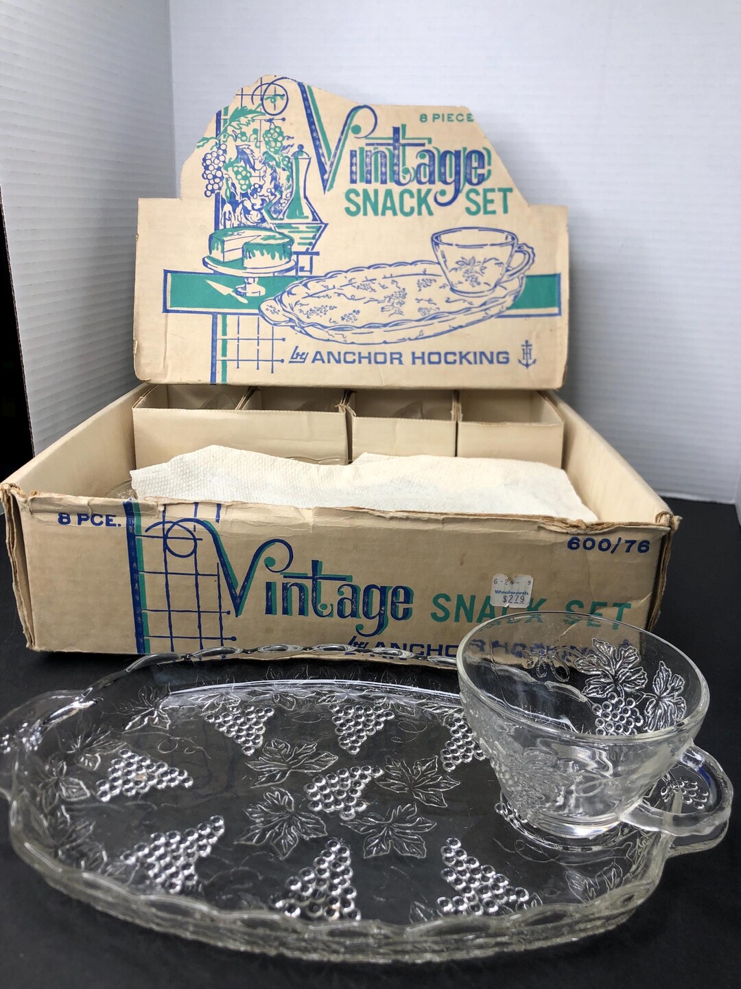 Vintage Anchor Hocking Snack Set, Vintage (model 600/76) - in