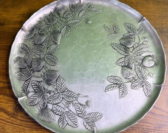Vintage Wendell August Forge Handmade Hamered Aluminum Tray Plate