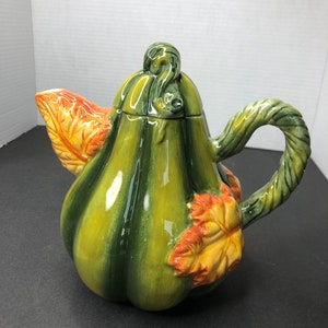 vintage kalebass CBK LTD keramisk handmålad tekanna vacker färg grön gul och orange
