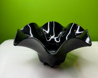 ヴィンテージ ブラック フリル ガラス ボウル - Etsy 日本