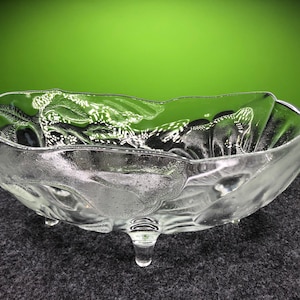 ヴィンテージ Libbey A La Carte ジャスミン 4脚サービングボウル パンチボウル センターピース 美しいエッチング加工の重厚なガラス
