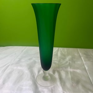 Vintage Smaragd Satin Grünes Glas / Klare Basis 8 "T Bud Vase
