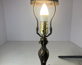 Lámpara de mesa estilo bronce vintage con pantalla min.