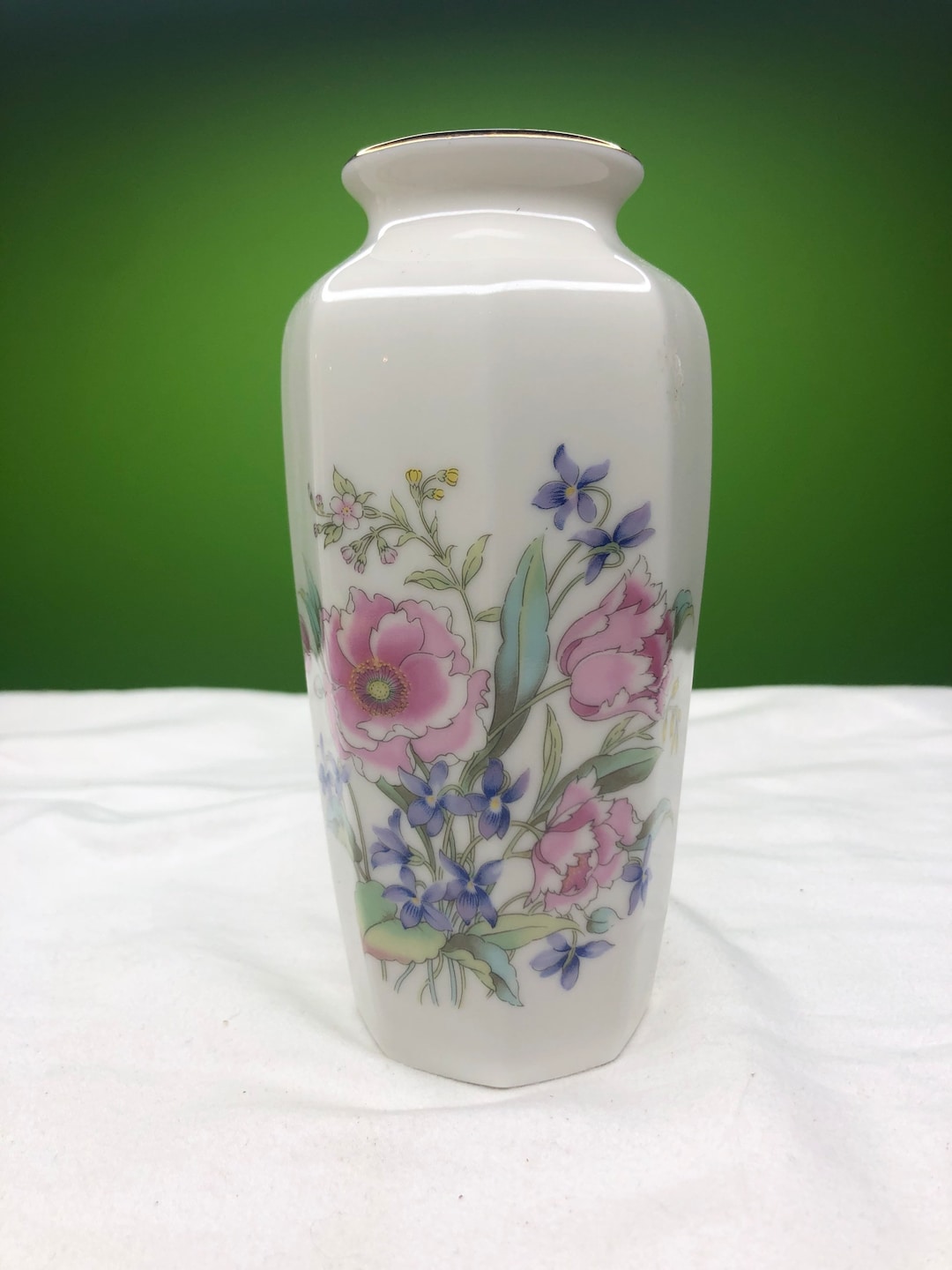 Vintage Fine Porcelain Vase From Japan With and Delicate