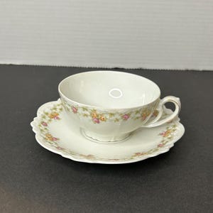 Vintage Porzellan MZ Austria Rosa und Gelb Rose Kurze Teetasse und Untertasse