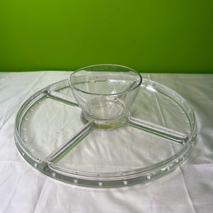 Vintage Clear Glass Cake Stand ~ Pedestal Cake Stand ~ Doubles as Chip and Dip or Vegetable Serving Tray Wedding Cake Display Stand