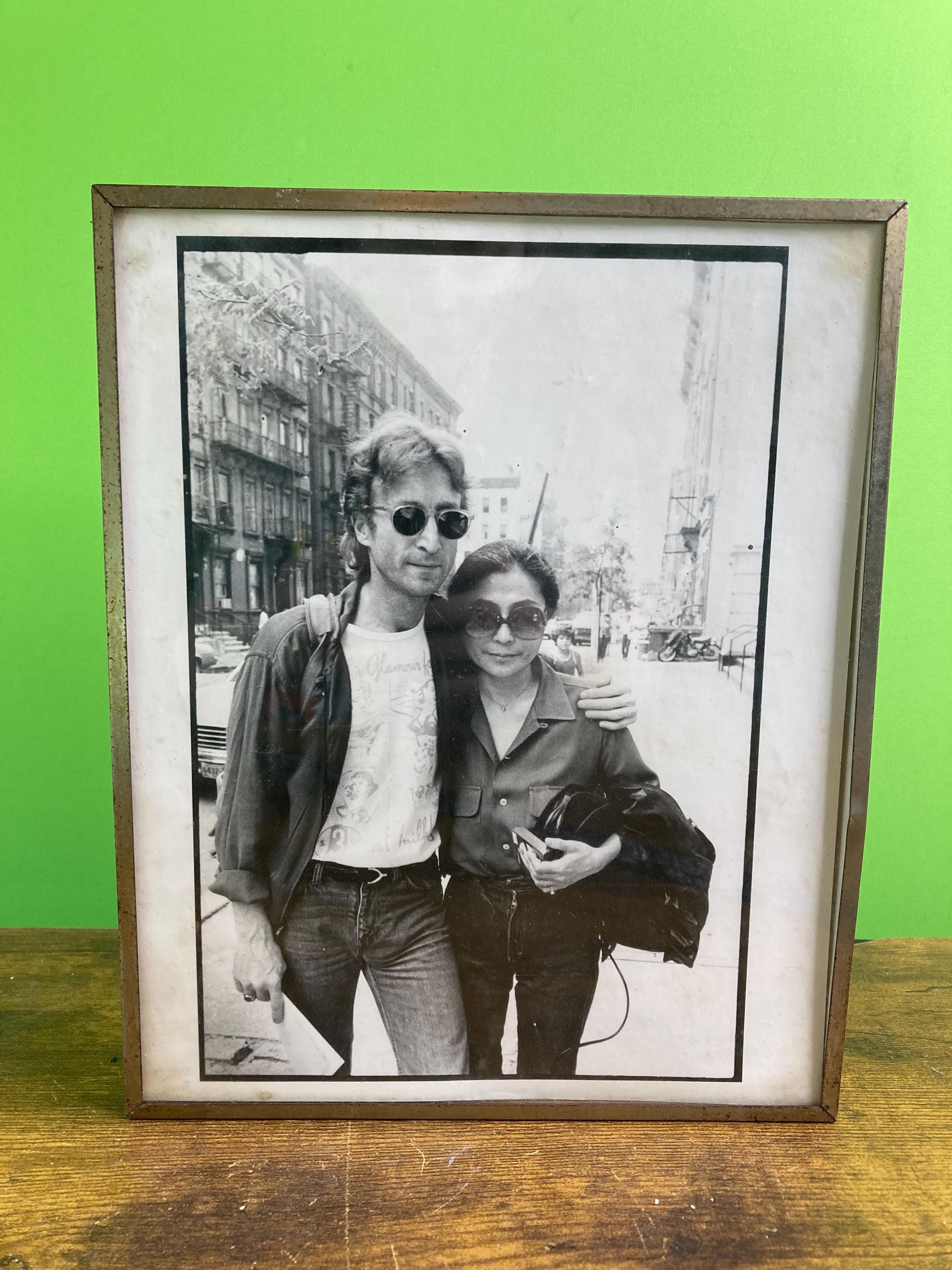 【未使用品】John Lennon ジョンレノン 額縁 フォト 美術品・アンティーク・コレクション 【未使用品】John Lennon ジョン