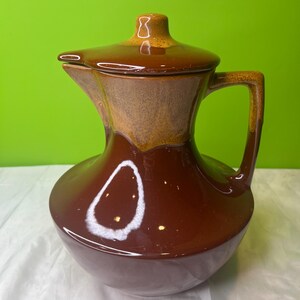 Vintage Mott Orchard Ware Pottery ~ Brown Drip Ceramic Pitcher or Coffee Pot with Lid ~ Small Chip ~ See Photo