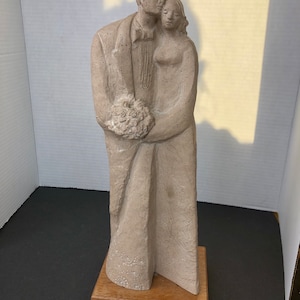 Vintage Art Deco 1970s Newlyweds Statue by Austin Productions 1978 Leclerc