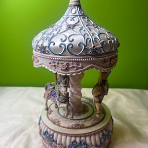 San francisco music box carousel horse - Etsy 日本
