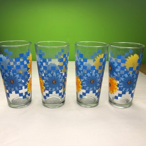 vintage sunflower blue/yellow/orange checked iced tea glasses made in indonesia. set of 4