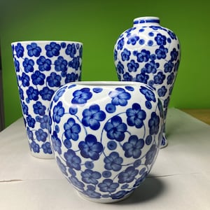 Vintage Cobalt Blue and White Floral Vase Collection of 3 Perfect set and beautiful