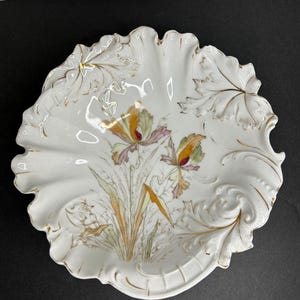 Vintage Large Porcelain White and Gold Accent Sculpted Leaf Bowl Pastel Flowers