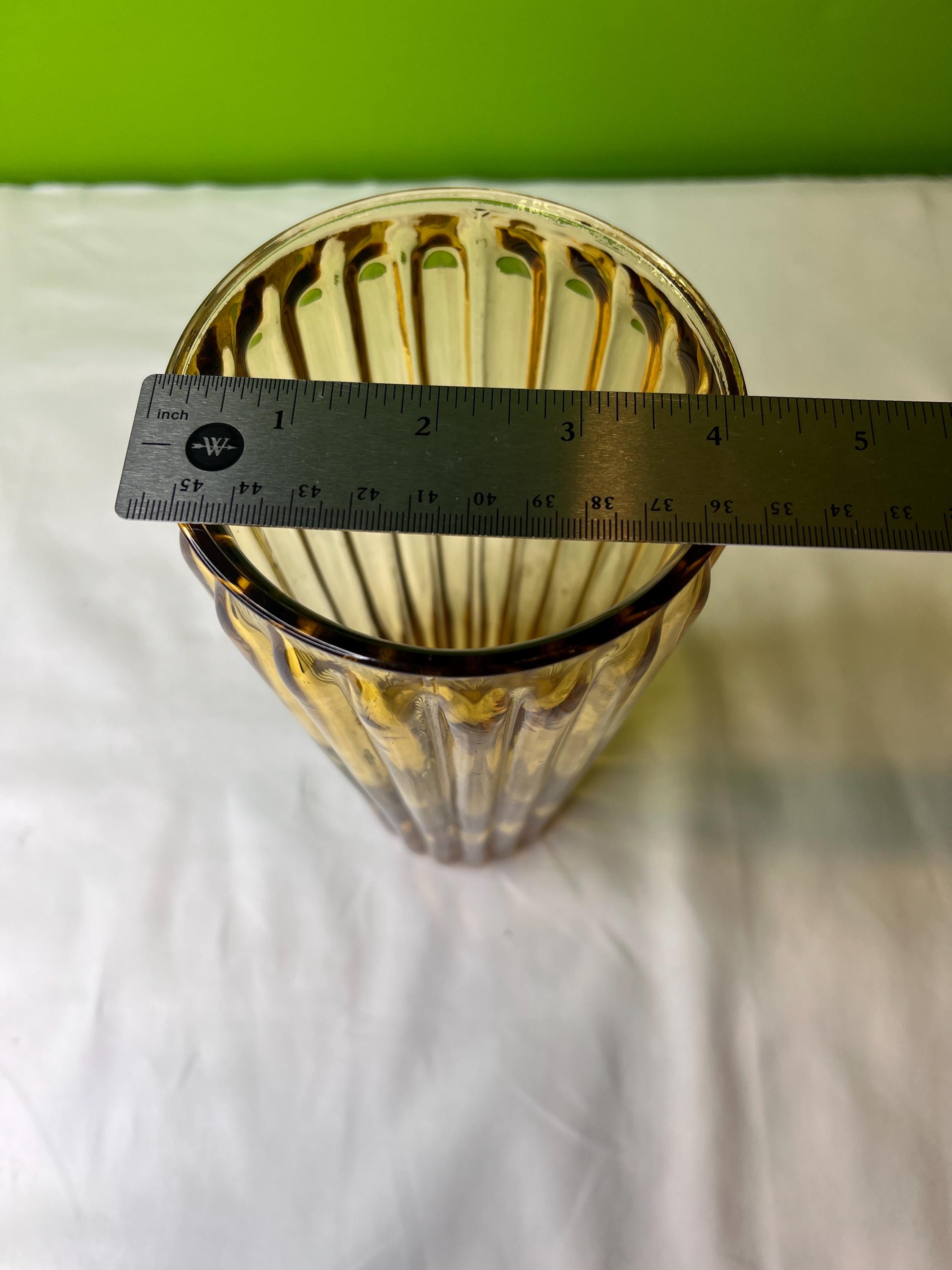 ヴィンテージ トールリブ アンバーガラス フラワーベース ~ 高さ約