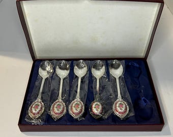 1970年シルバーエナメルスプーン ヴィンテージローズエナメルシルバーメッキスプーン4本セット カメオ