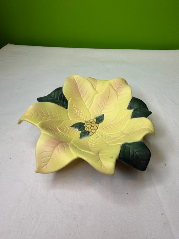 Vintage Party Lite Ceramic Poinsettia Votive Tea Light Candle Holder Seasonal Decor
