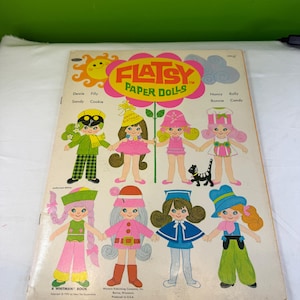 Vintage Flatsy Paper Dolls book, published in 1970 by Whitman