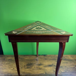 Vintage Italian Floral Inlaid Music Table Triangle Mahogany ~ Musical Component Doesn’t Work ~ Made in Italy ~ Beautiful!