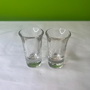 Vintage Set of 2 Glass Shot Glasses ~ Clear Tapered Shooter/Cordial Glasses