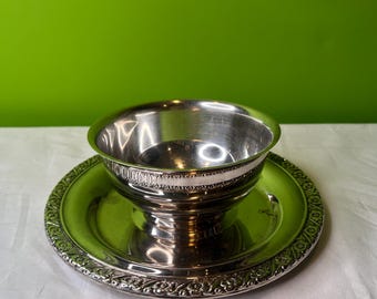 Vintage Oneida Stainless Steel Sauce or Gravy Bowl with Attached Under Plate