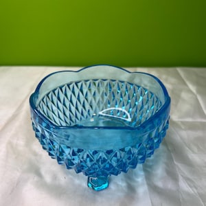 Vintage Blue Indiana Glass Diamond Point Tri-Footed Candy Bowl Dish