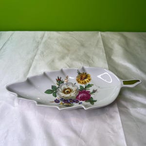 Vintage Old Nuremberg Bavaria, Germany Leaf Shaped Dish With Floral Pattern 10”
